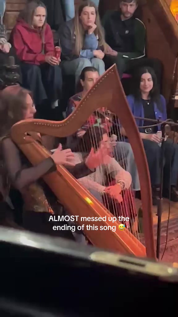 @DARA DUBH