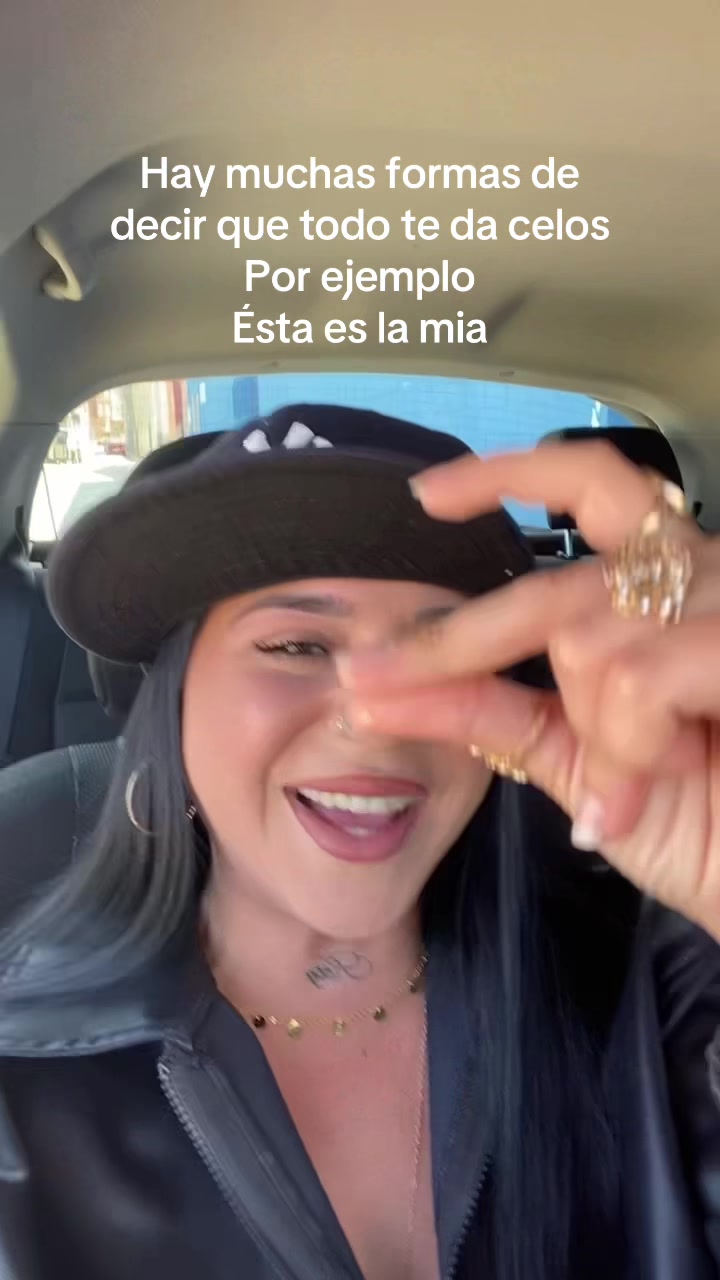 @monifernandezzz_
