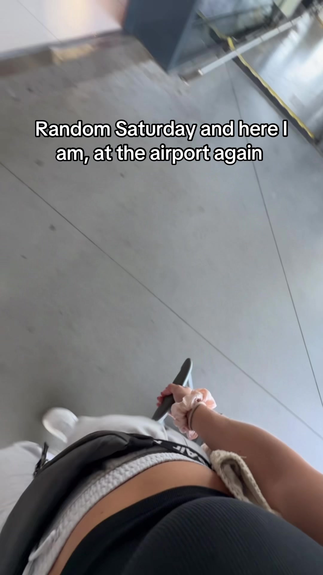 @StewardessLara