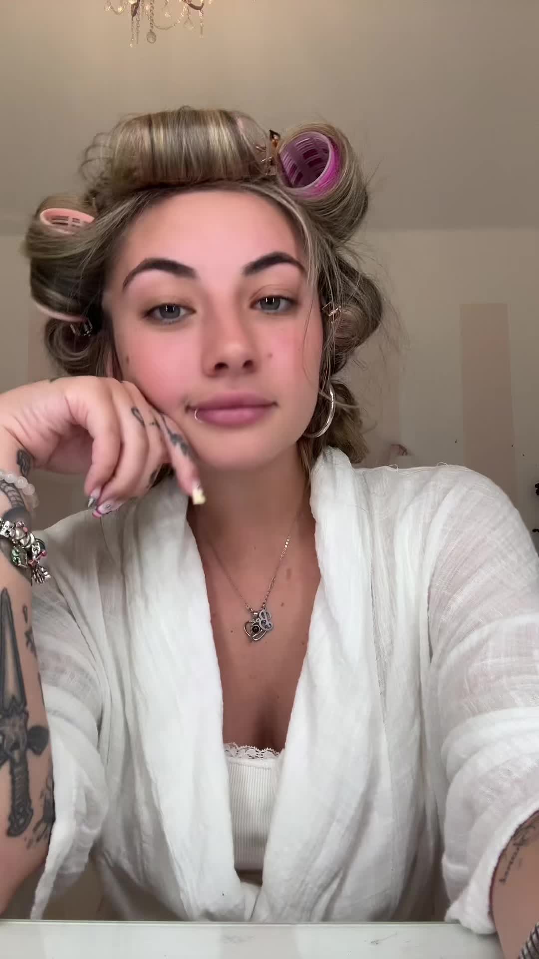 @Nicole Bonnet๐