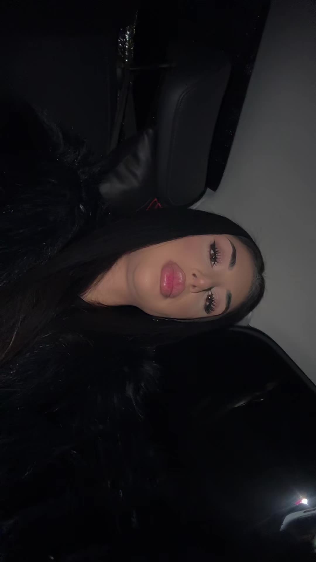 @𝑴 𝑨 𝑹 𝑰 𝑵 𝑨
