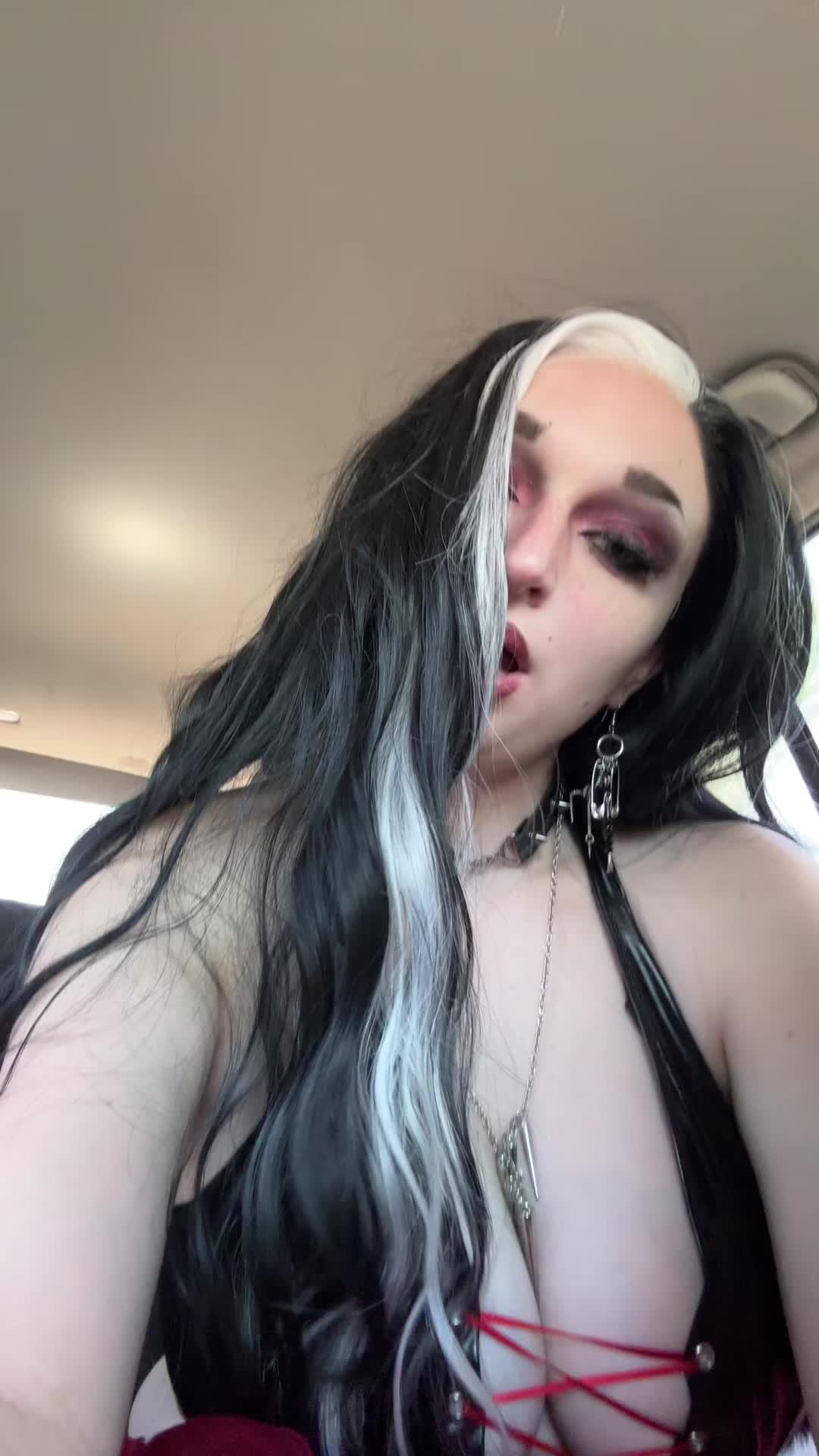 @✨K✨