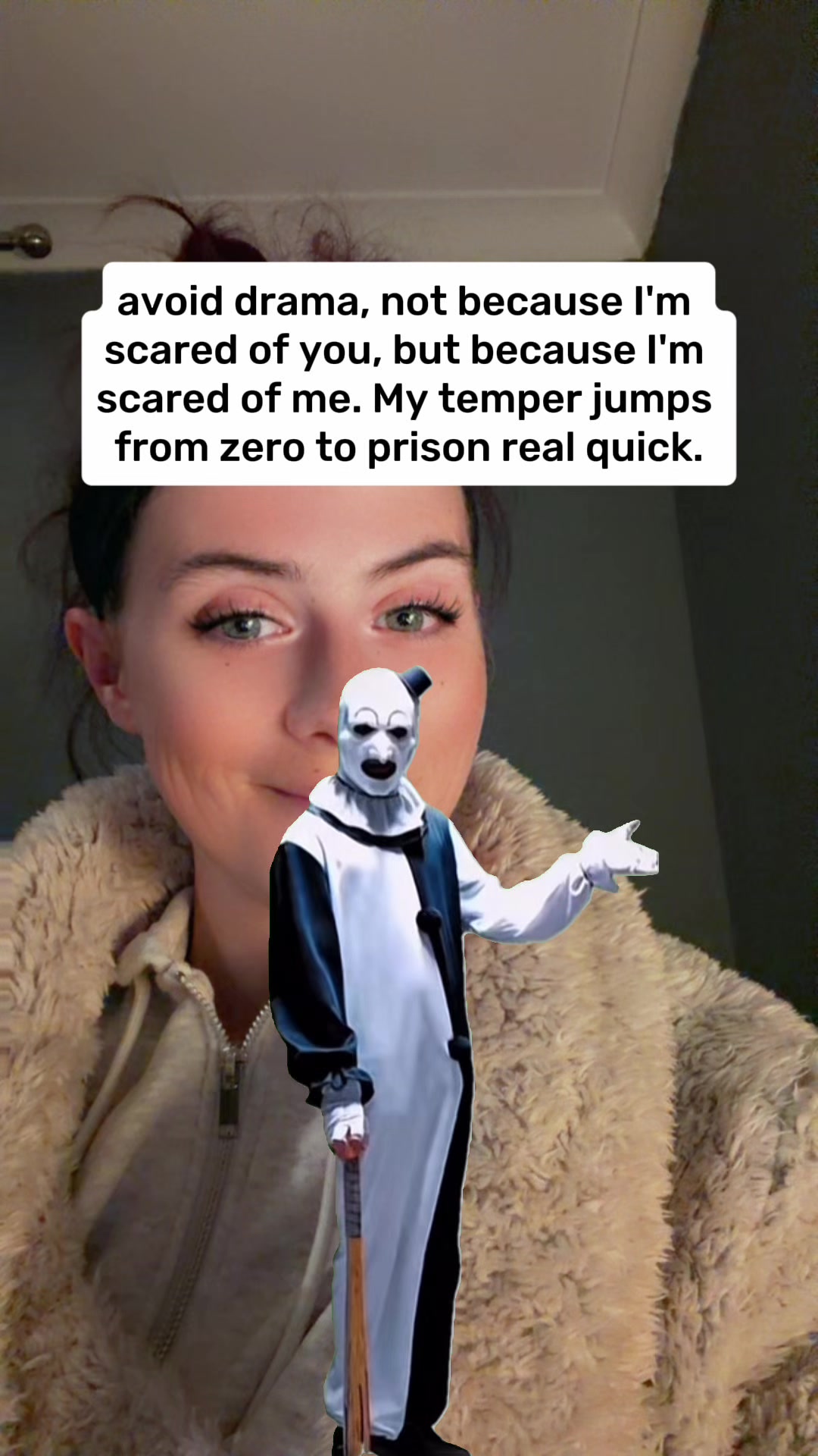 @nickie g