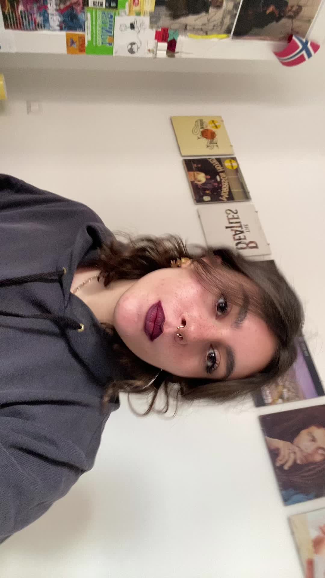 @meg:)