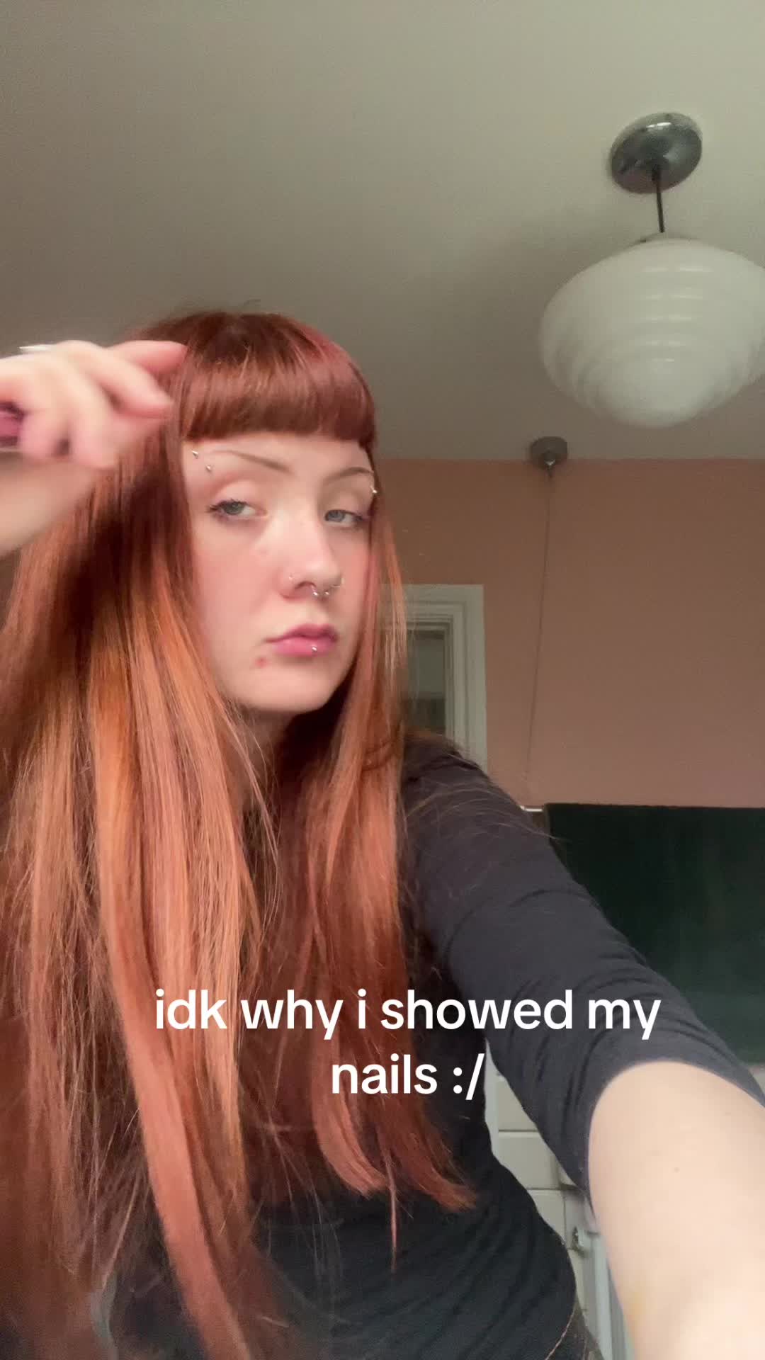 @mo🦇💜