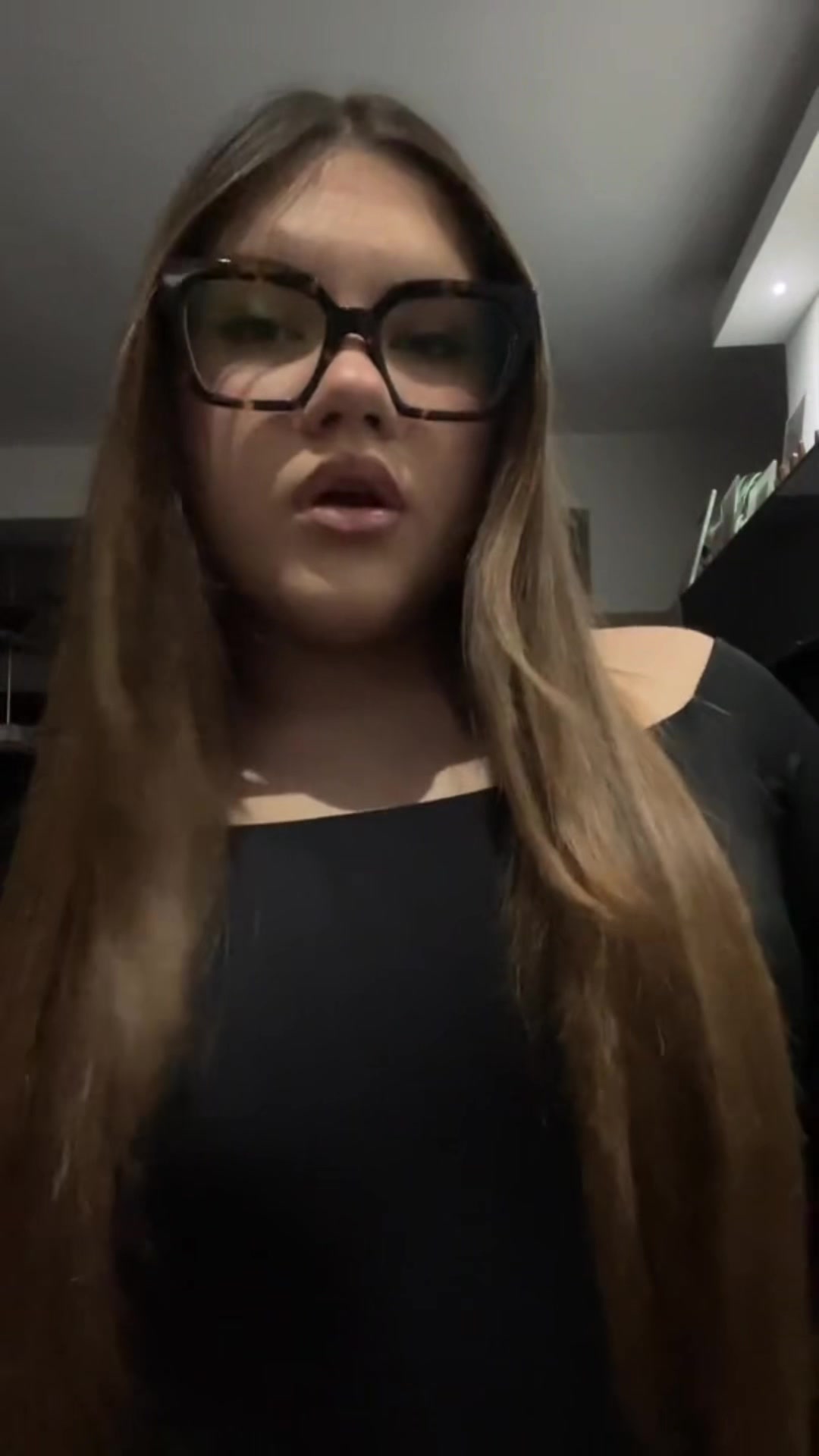 @💋