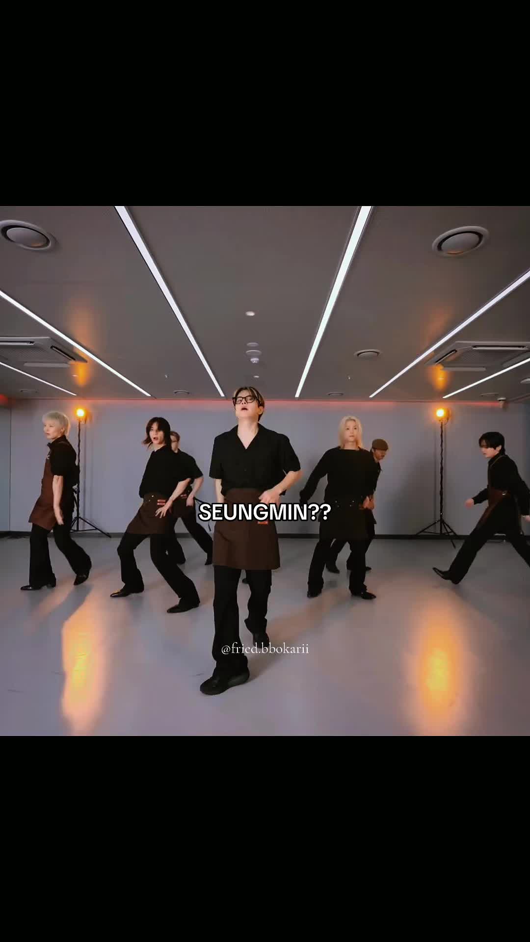 @︎