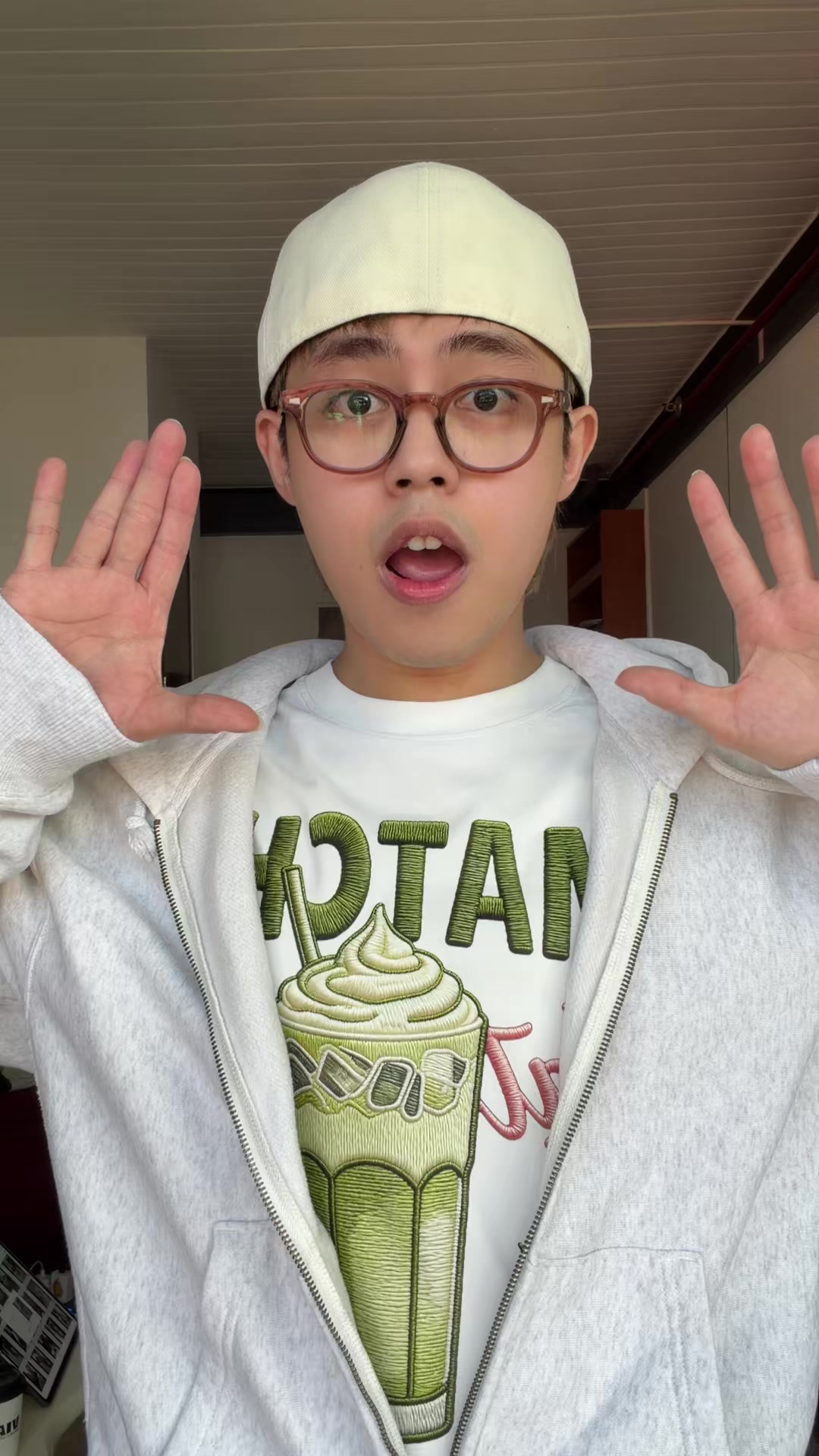 @VI