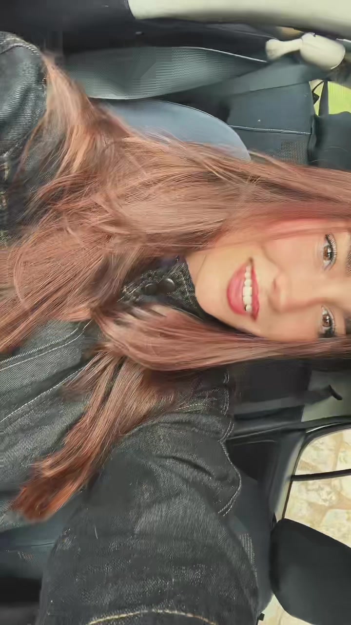 @𝓢𝓪𝓻𝓪𝓭𝓸𝓷𝓲𝔃🌸