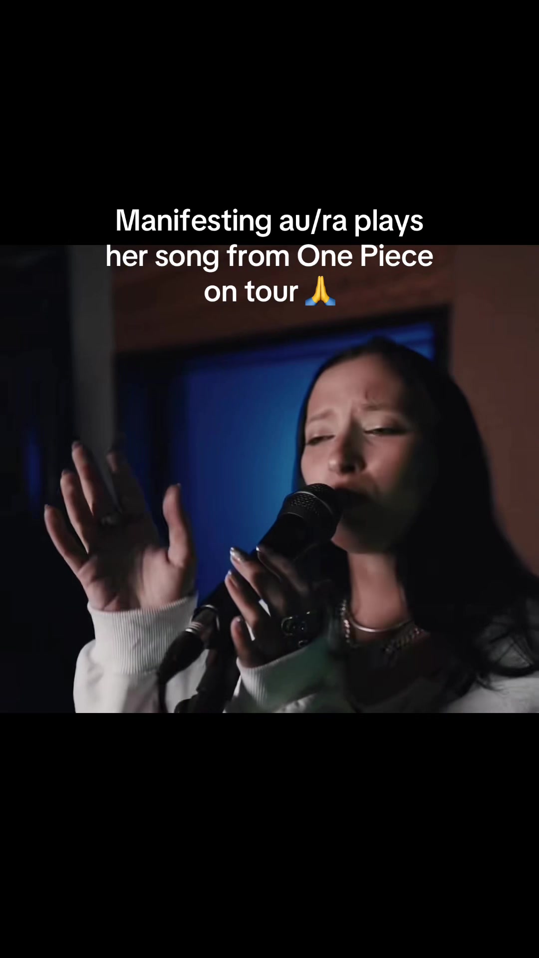 @pieceofaura