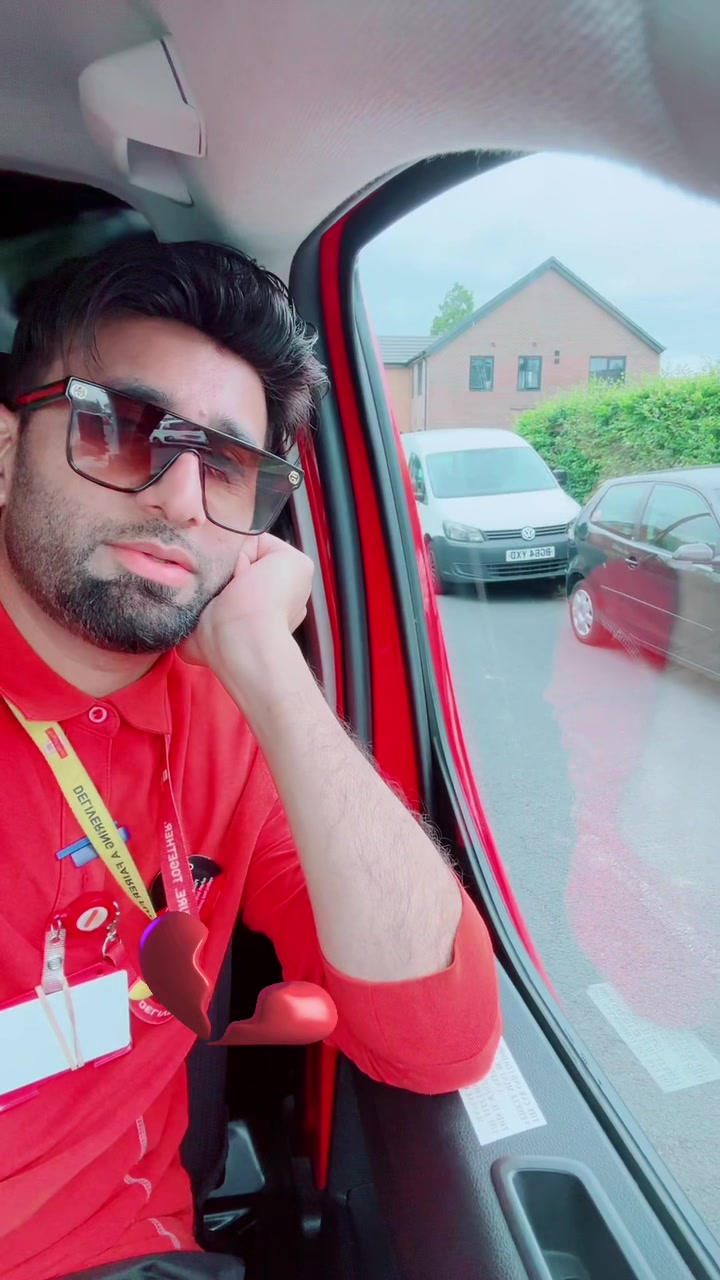 @MRajkhan🇬🇧