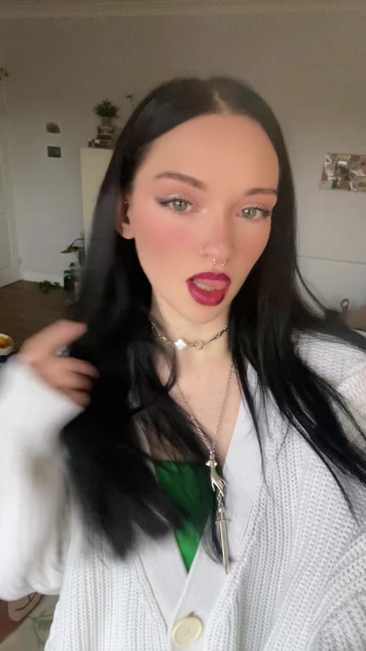 @Laurie 🧸