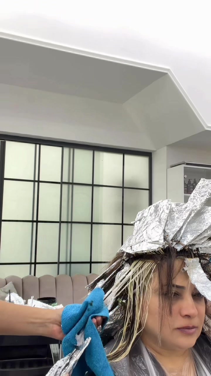 @Colorist