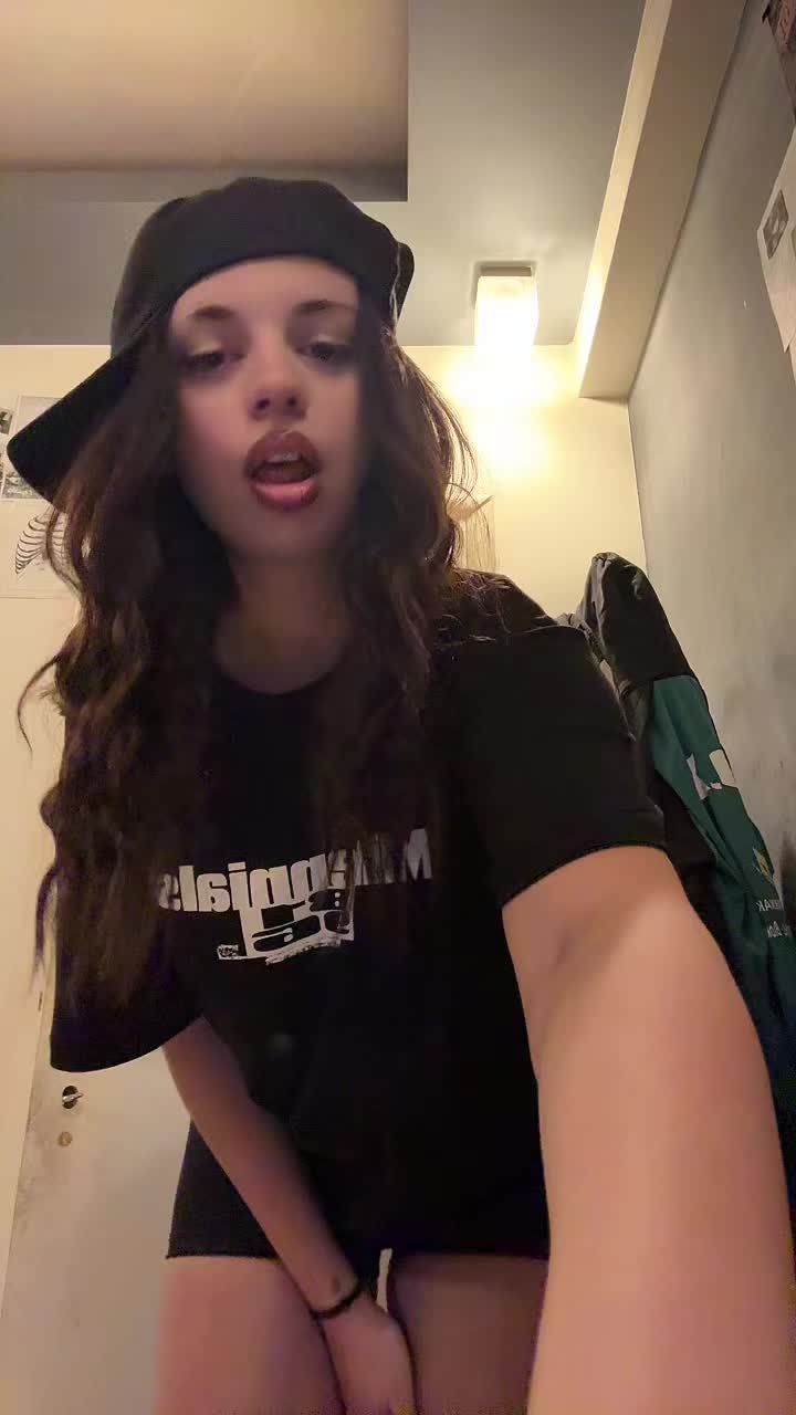 @φιλ