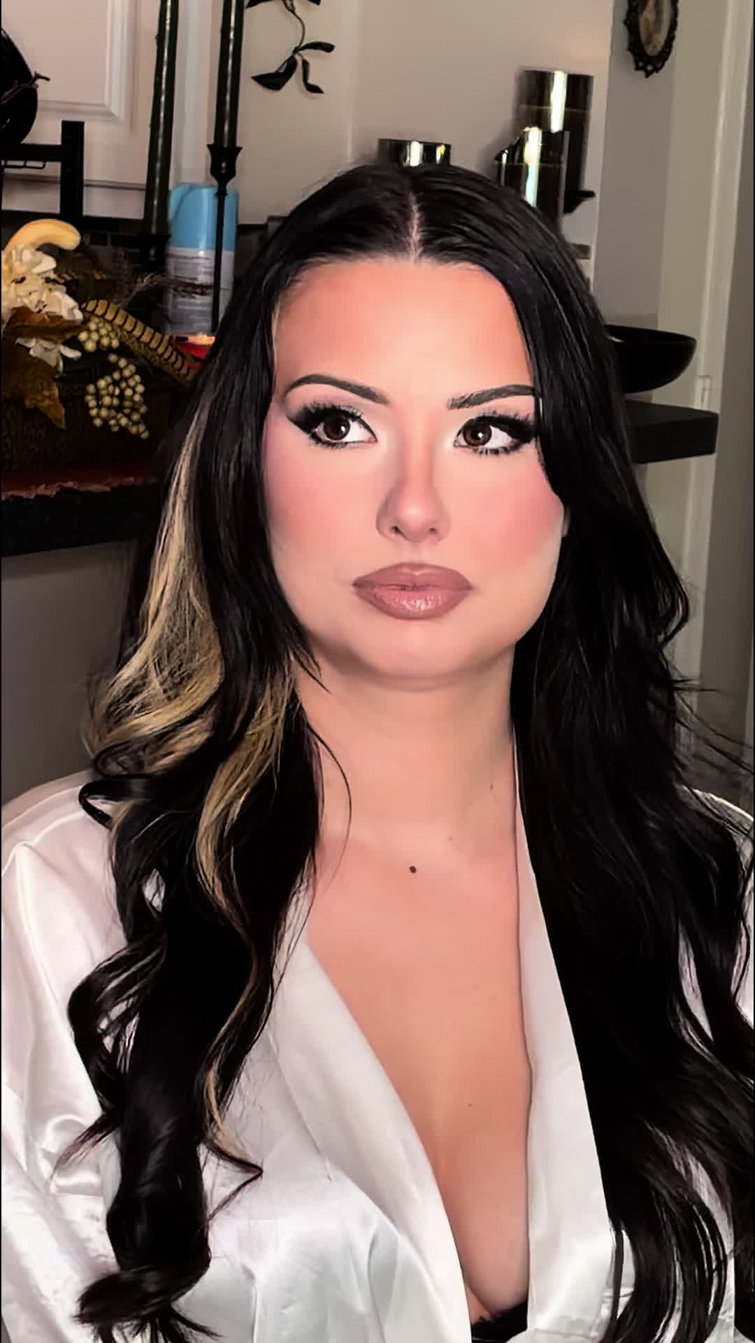 @Looksbylex <3