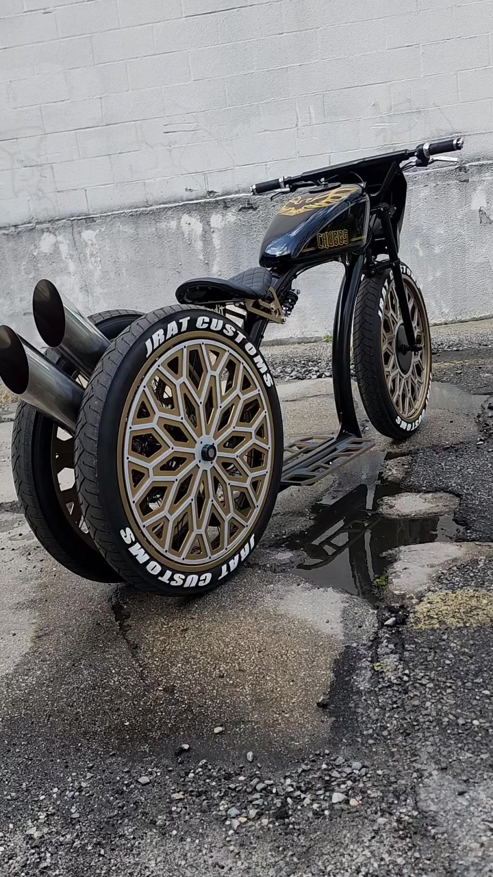@Jrat Custom E-Bikes