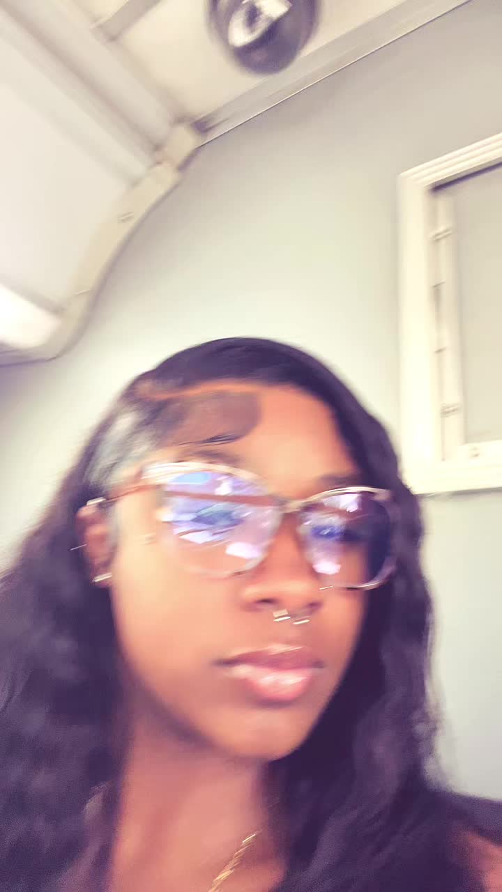 @ariisluggaa👩🏾❤️💋👩🏾🫦