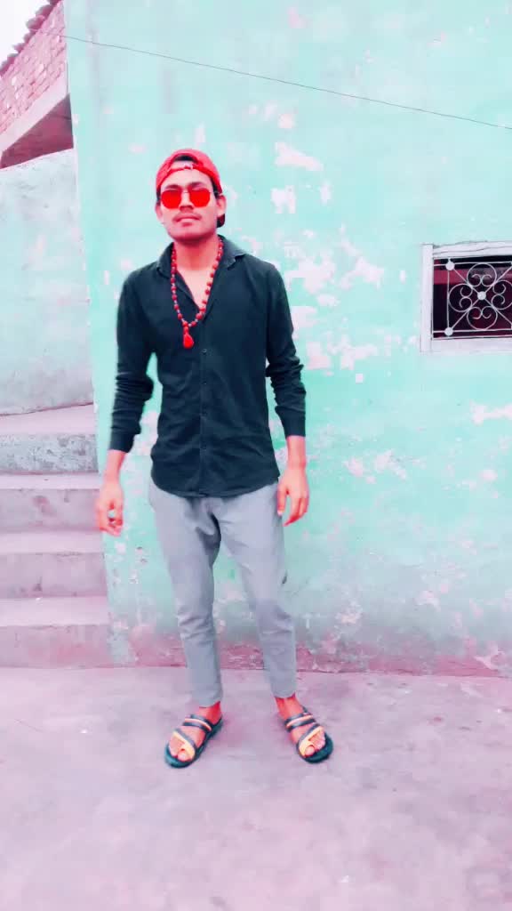 @😷Hunny Shadji😷