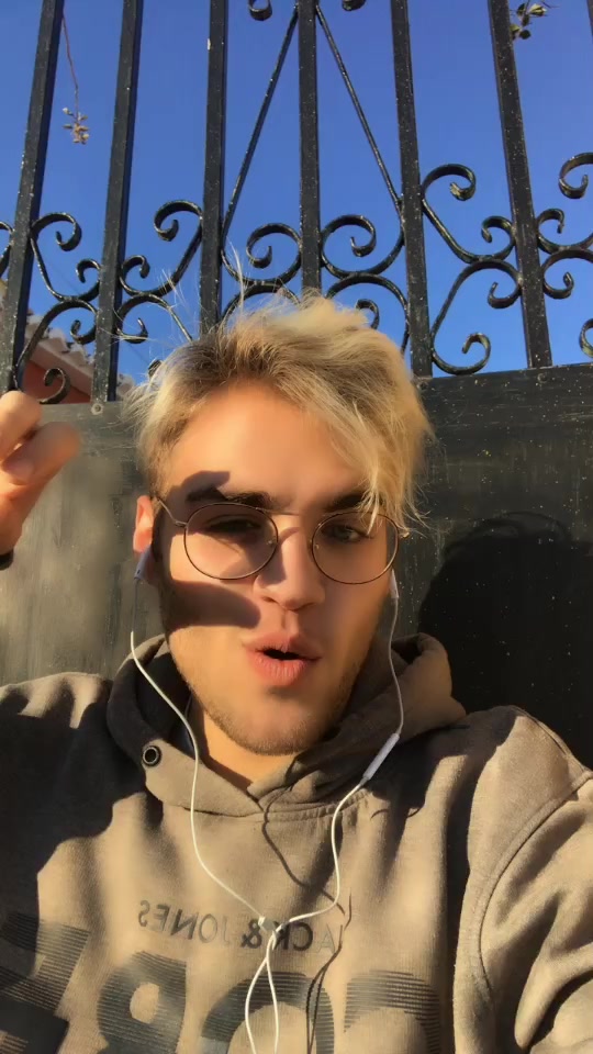 @Adri&aacute;n Fern&aacute;ndez