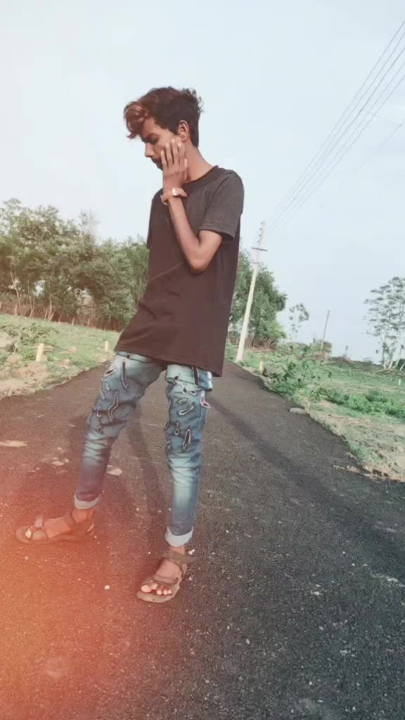 @🤞_UnLuCkYbOY_🤞