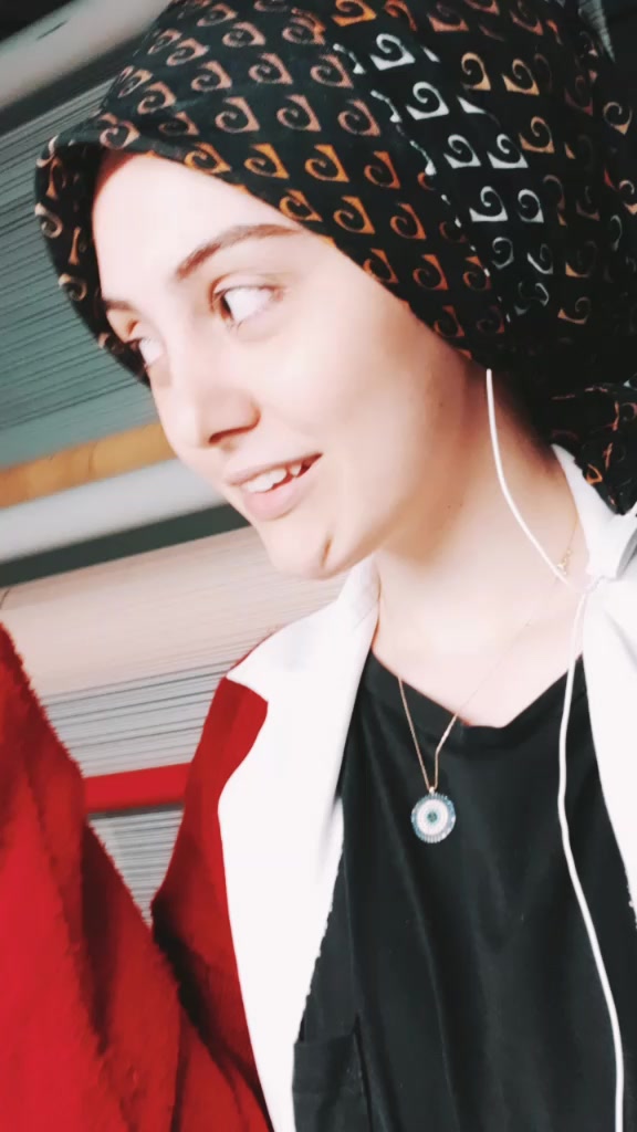 @Kübratuzcu