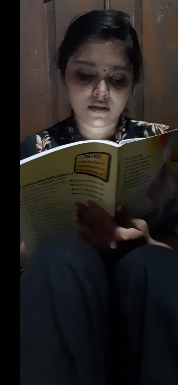 @itz_saraniya_nair