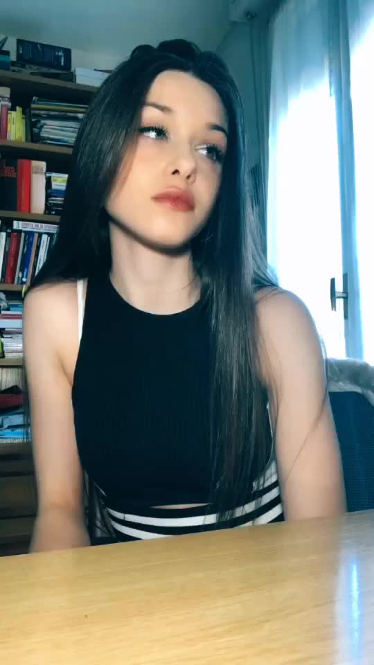 @𝒟𝑒𝒷𝑜𝓇𝒶