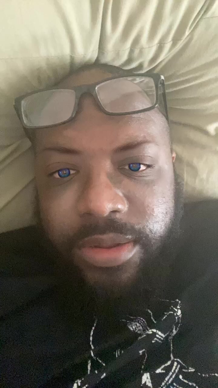 @BeatsByBellz
