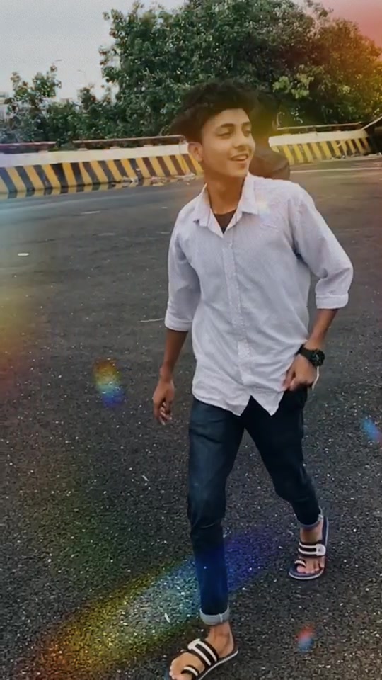 @⚡ H R ♥️