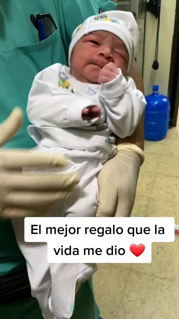 @kathita💞