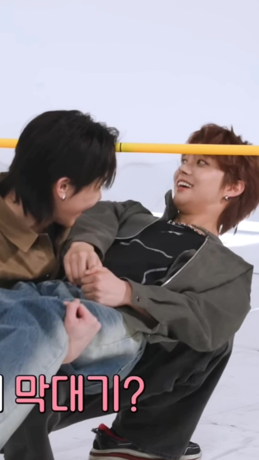 @NICHOJOO HOURS
