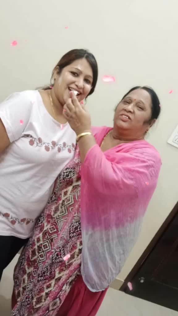 @Kitty Tarun Dhamija