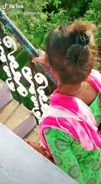 @Devika 👑