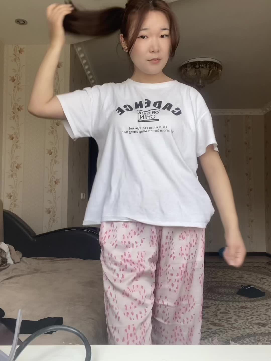 @Mika Di