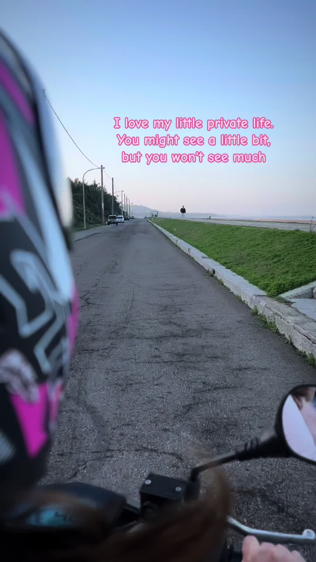 @🎀𝓐𝓷𝓷𝓮🌸