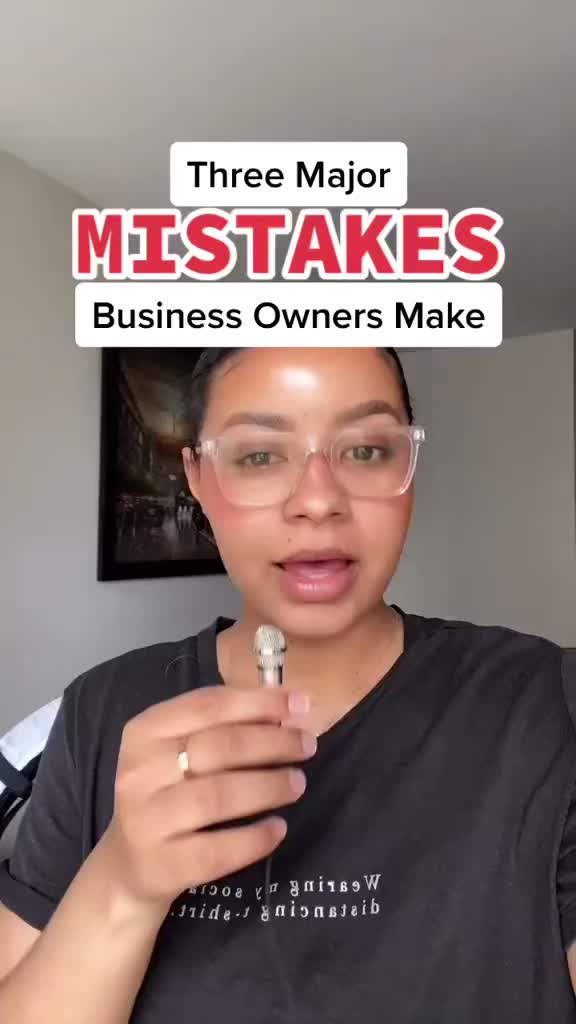 @Lana | Social Media Marketing