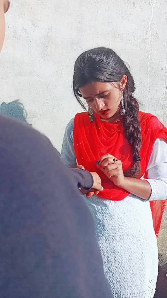 @Kriti Sharma