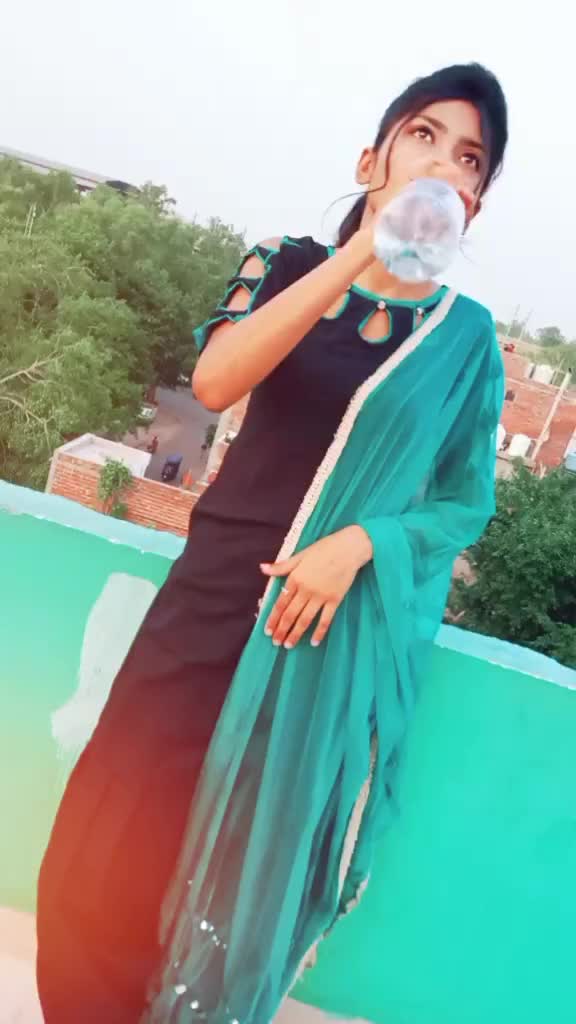 @👑 Rajora Queen 👑
