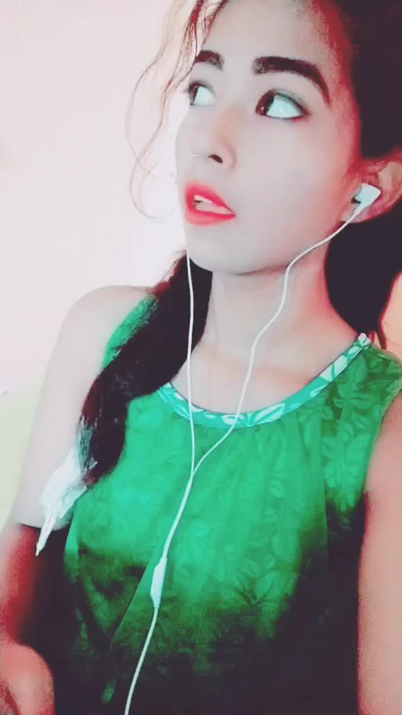@😍Cute Ishu😍