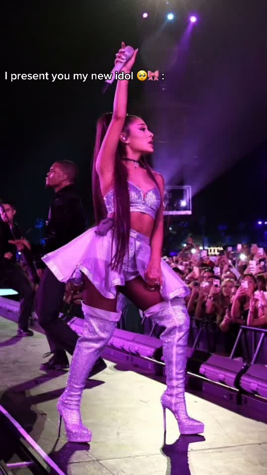 @☁️𝗮𝗿𝗶𝗮𝗻𝗮☁️