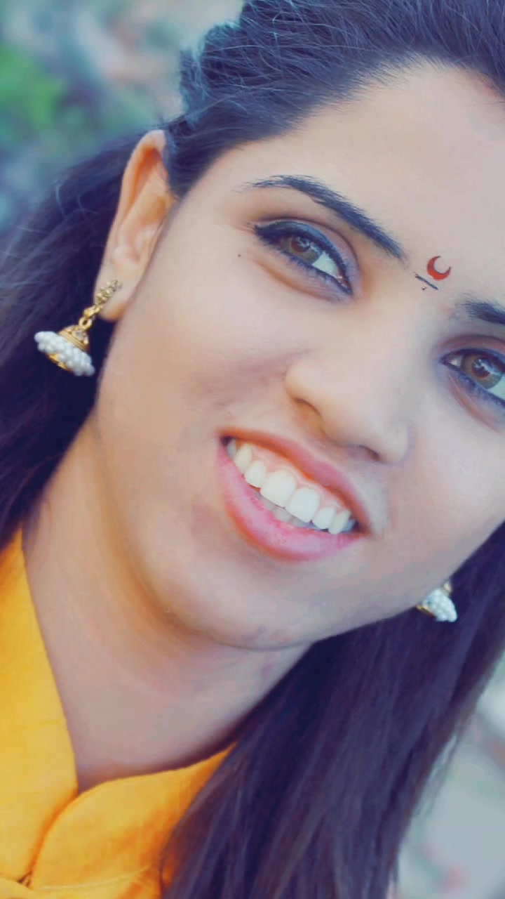 @👑🖤 Smile Queen🖤👑