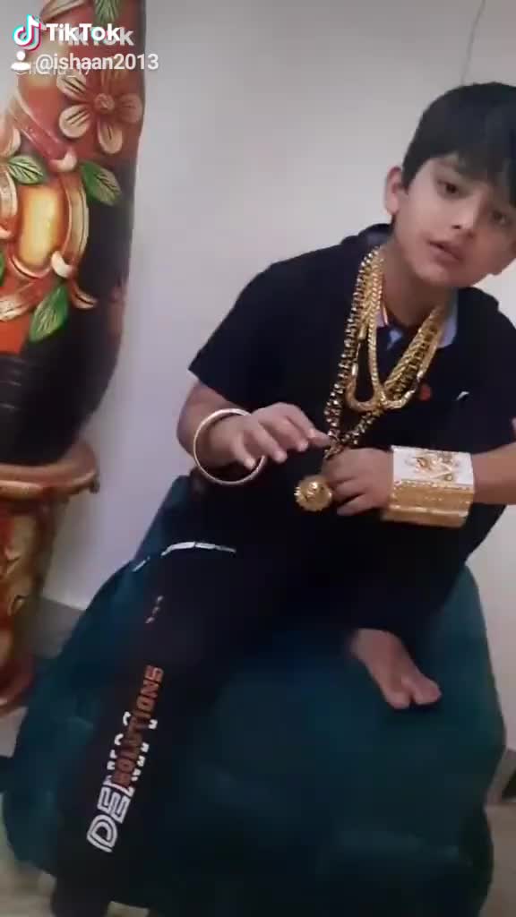 @Ishaan👑😎