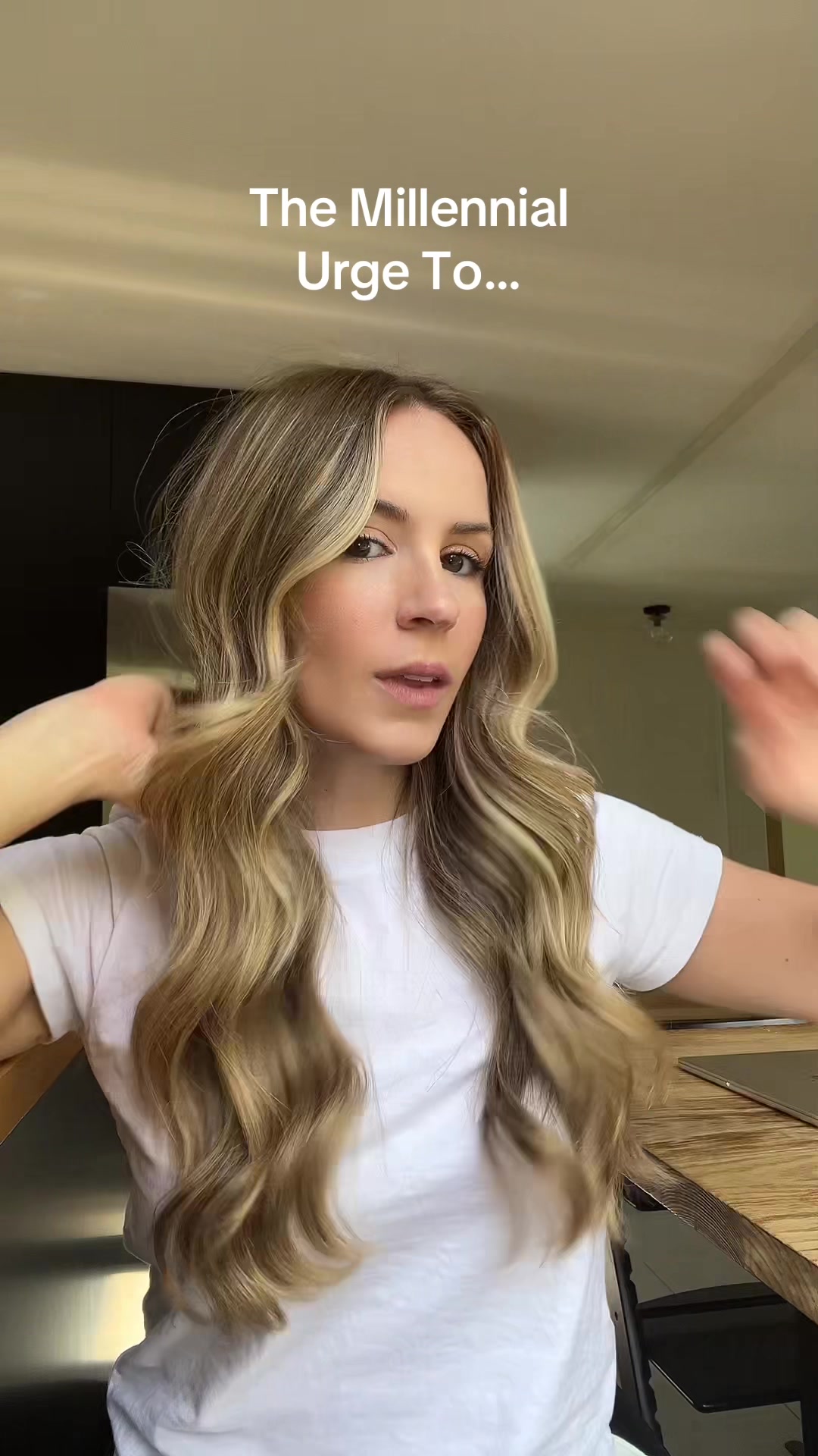 @nicolemmainwaring