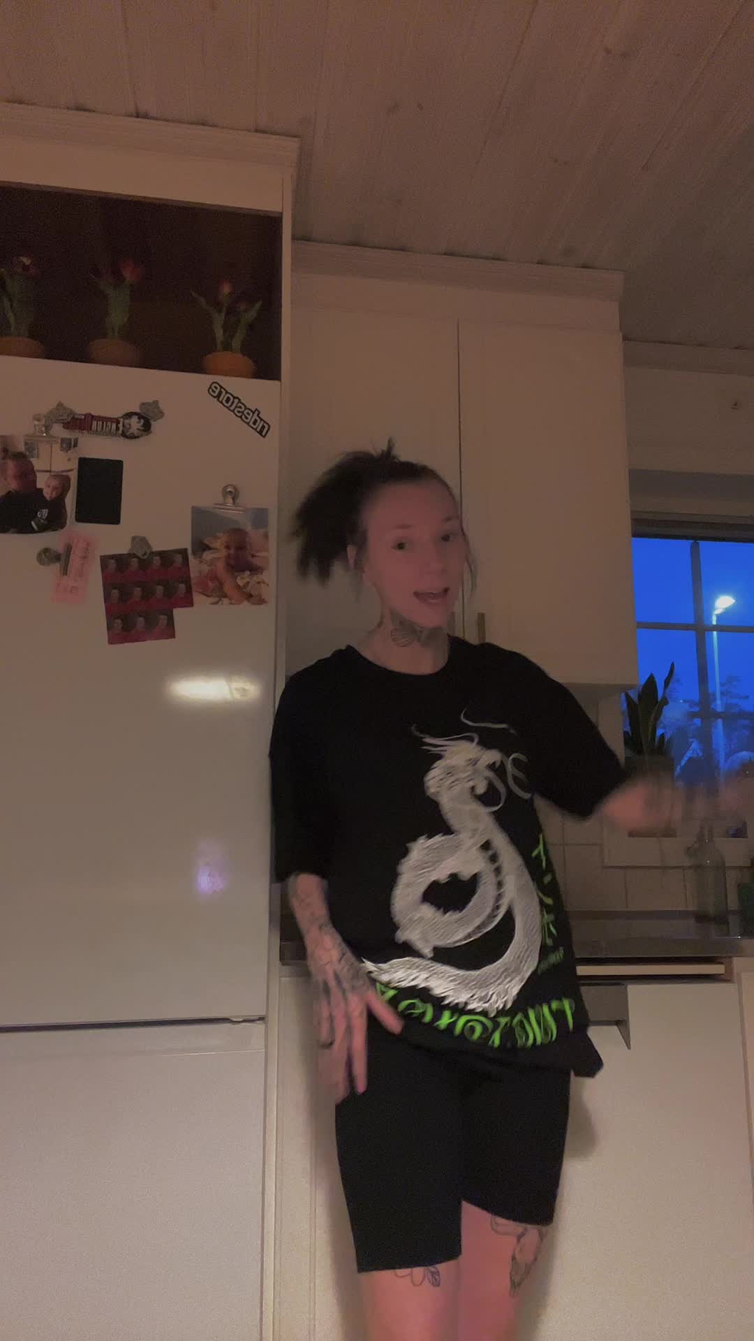 @Lizzieboss