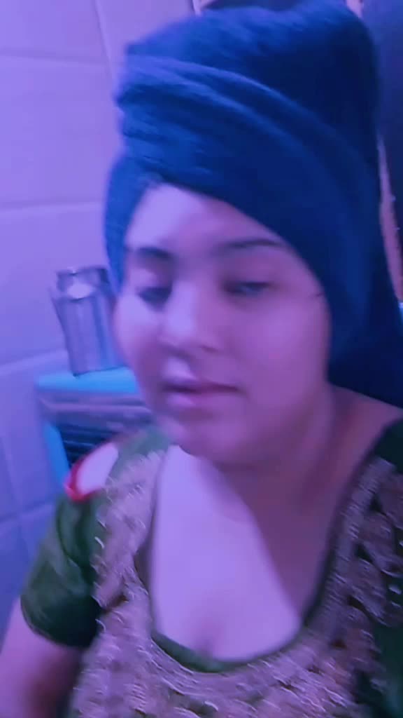 @Moni. Sain