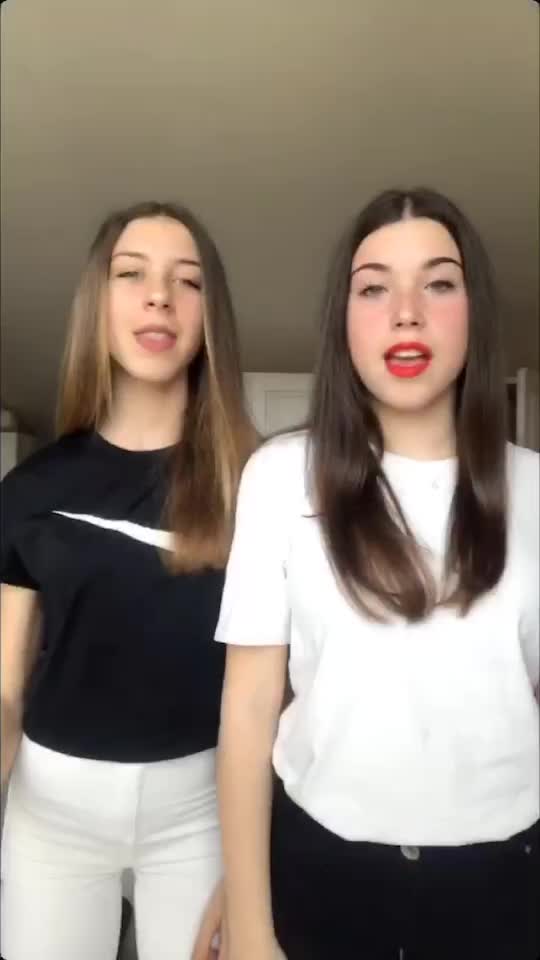 @Linda e Sofia💜