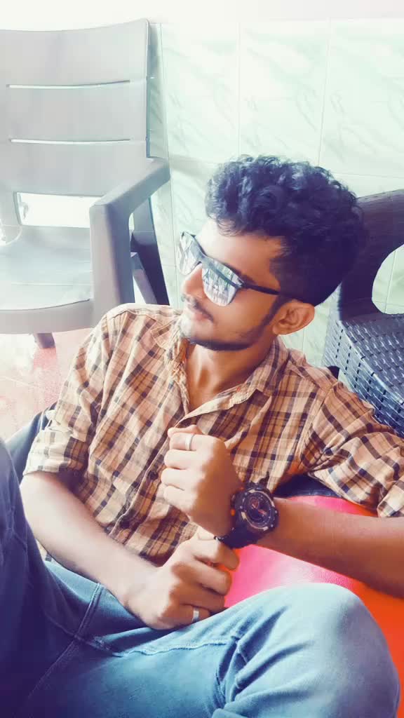 @👑 Sanooj Karoorkadavu 👑