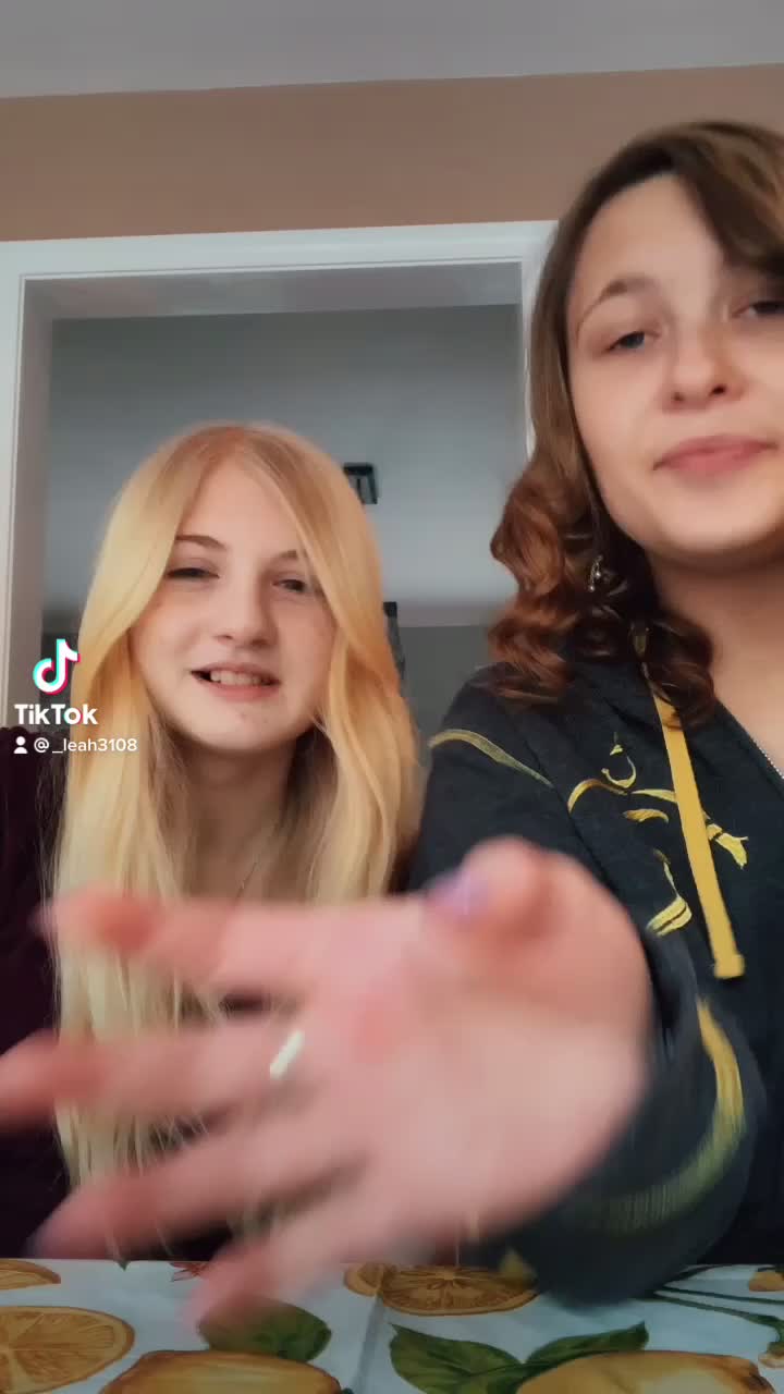 @leah