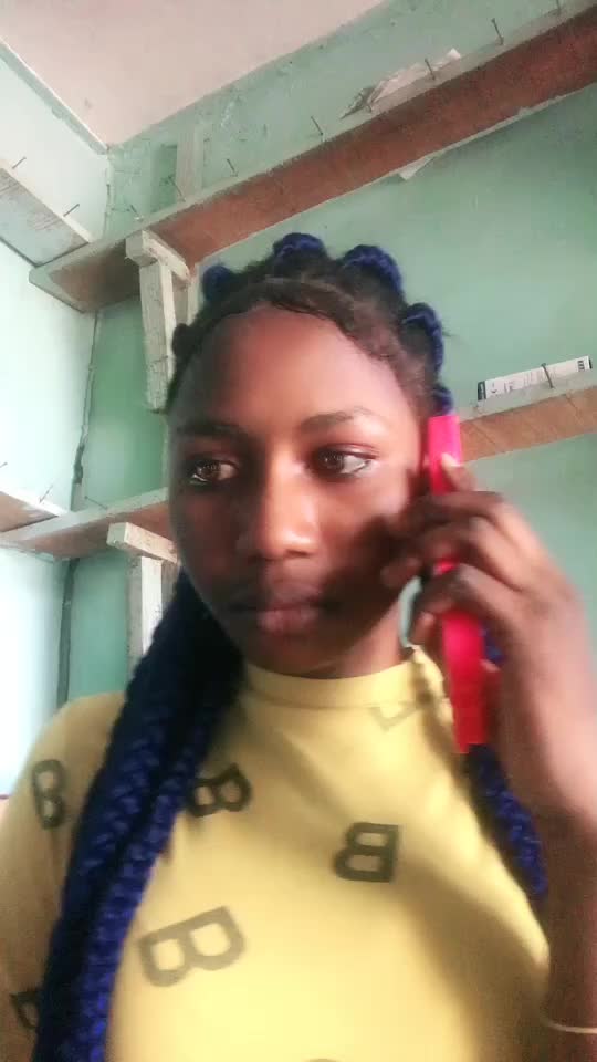 @user1805045982508
