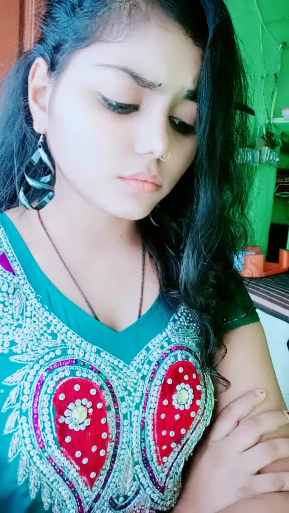 @👰Kavya unique 👰